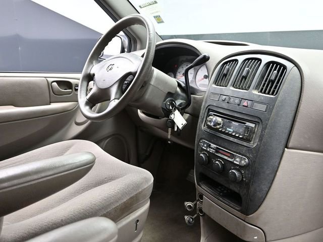Used 2003 Dodge Grand Caravan Sport image 10