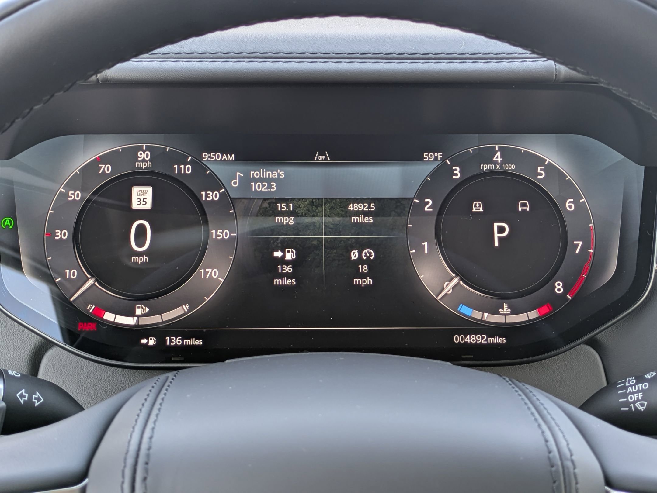 Used 2025 Land Rover Range Rover Long Wheelbase Autobiography image 10