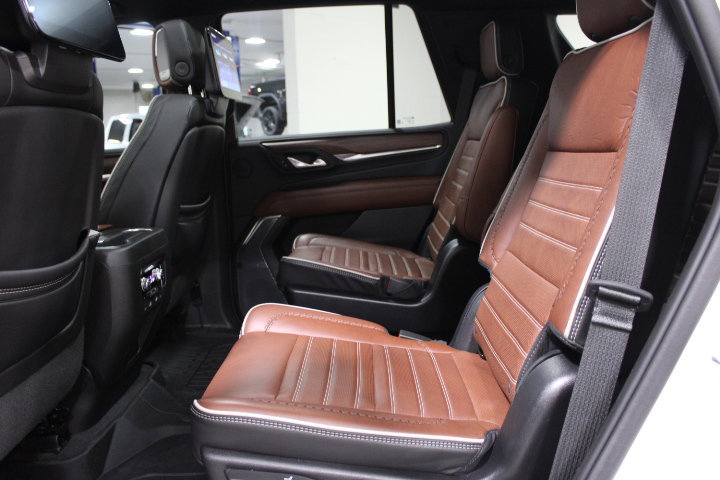 Used 2023 GMC Yukon Denali Ultimate AWD/4WD image 23