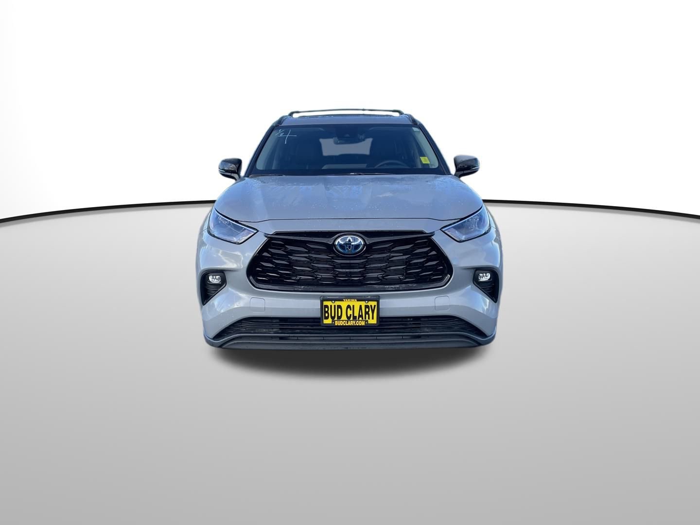 Certified 2024 Toyota Highlander XLE image 9