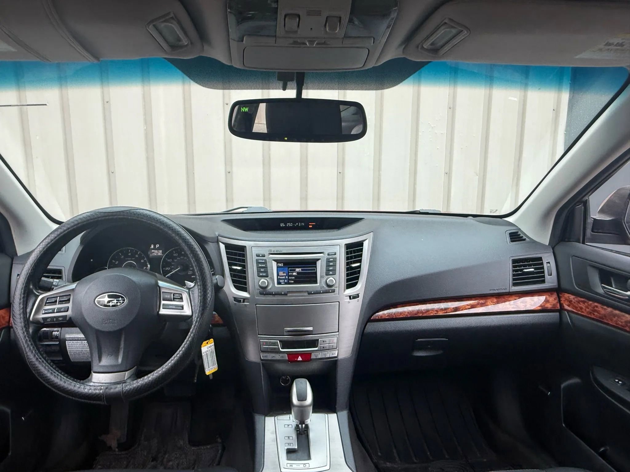 Used 2012 Subaru Outback 2.5i Limited w/ Moonroof Pkg image 14