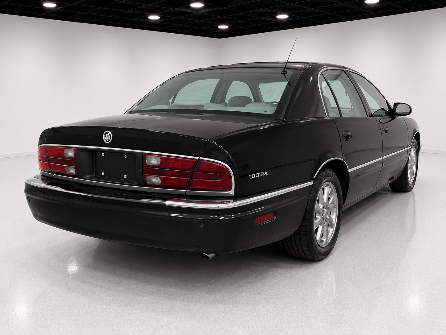 Used 2004 Buick Park Avenue Ultra w/ Ultra Luxury Package FWD image 4