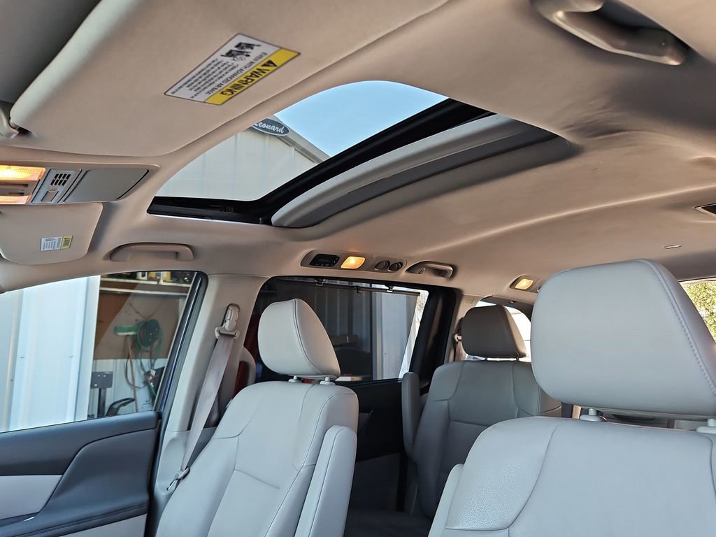 Used 2016 Honda Odyssey EX-L image 21