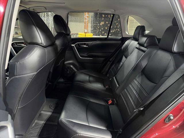 Certified 2021 Toyota RAV4 XLE Premium image 17