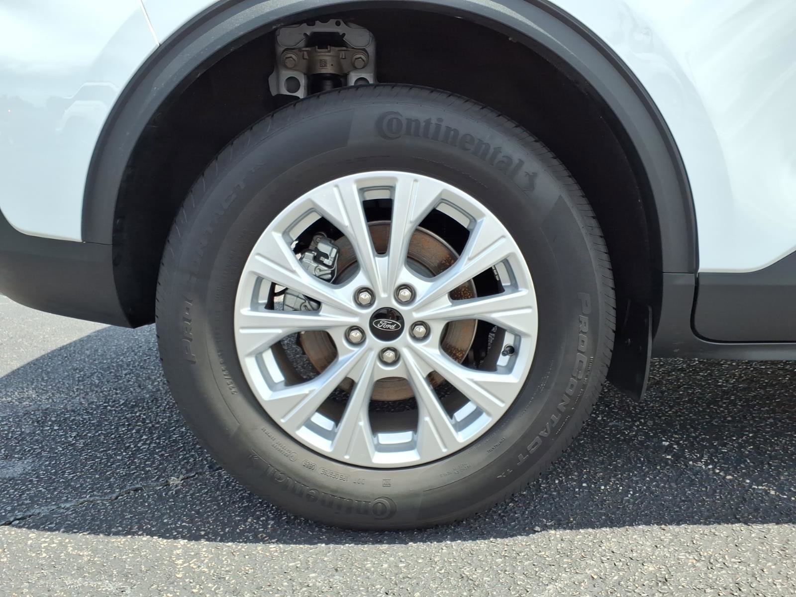 Certified 2025 Ford Escape Active AWD/4WD image 9