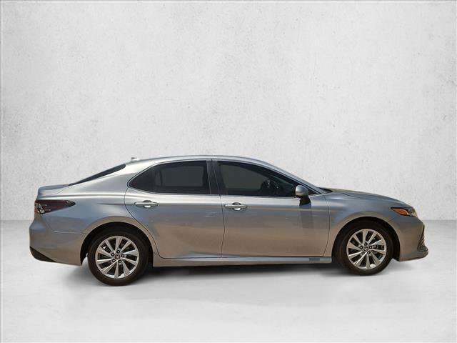 Used 2024 Toyota Camry LE FWD image 4