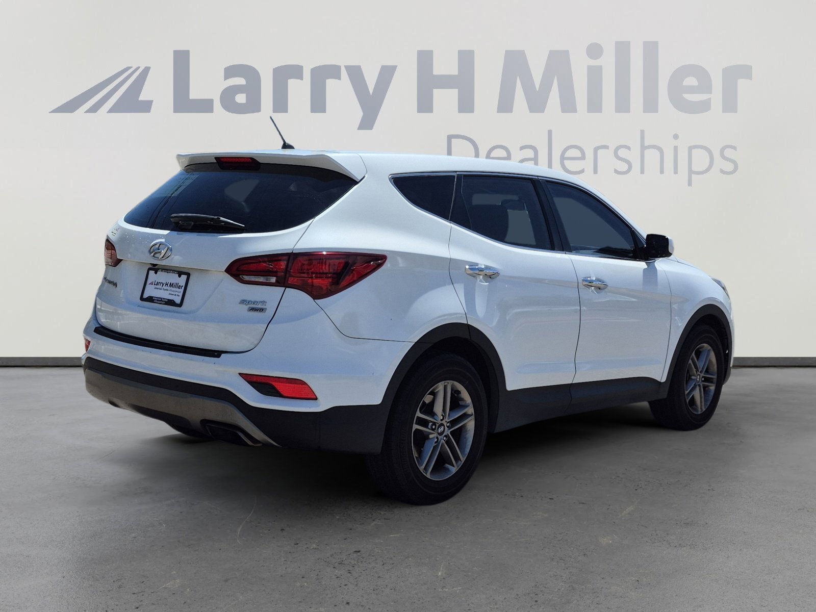 Used 2018 Hyundai Santa Fe Sport AWD/4WD image 5