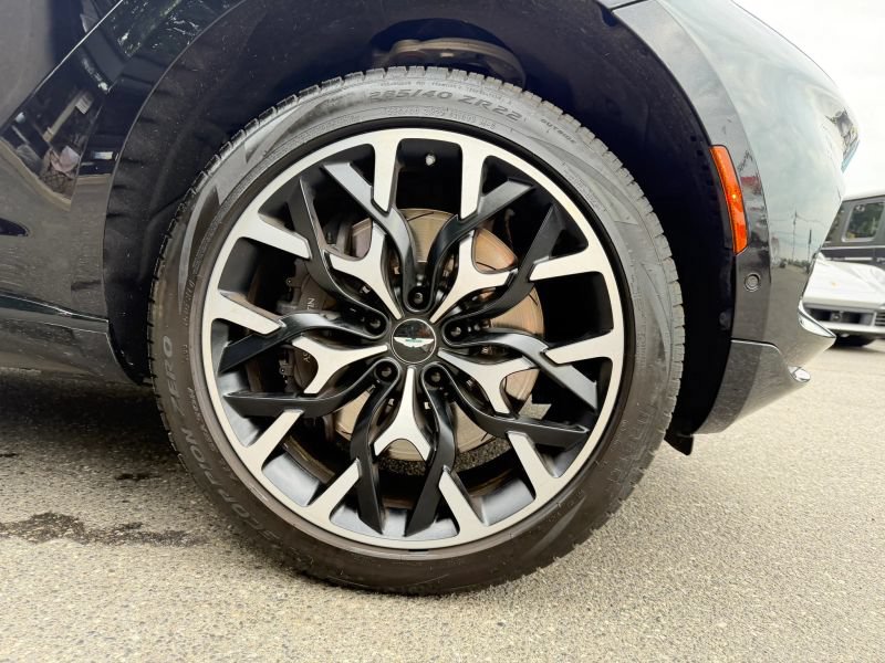 Used 2021 Aston Martin DBX AWD/4WD image 33