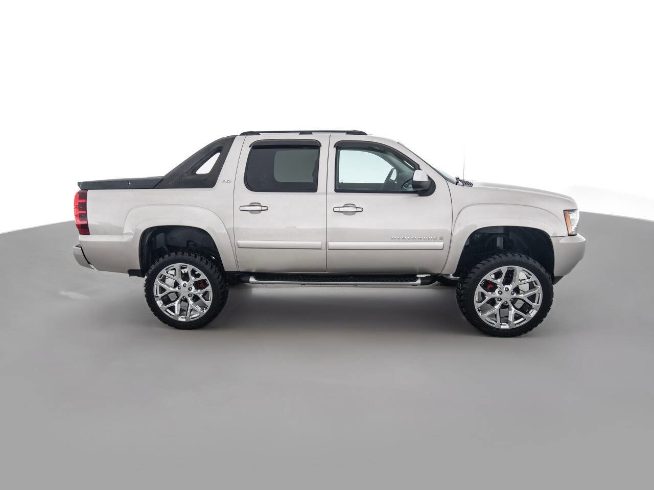 Used 2007 Chevrolet Avalanche LT w/ LT Preferred Equipment Group AWD/4WD image 4