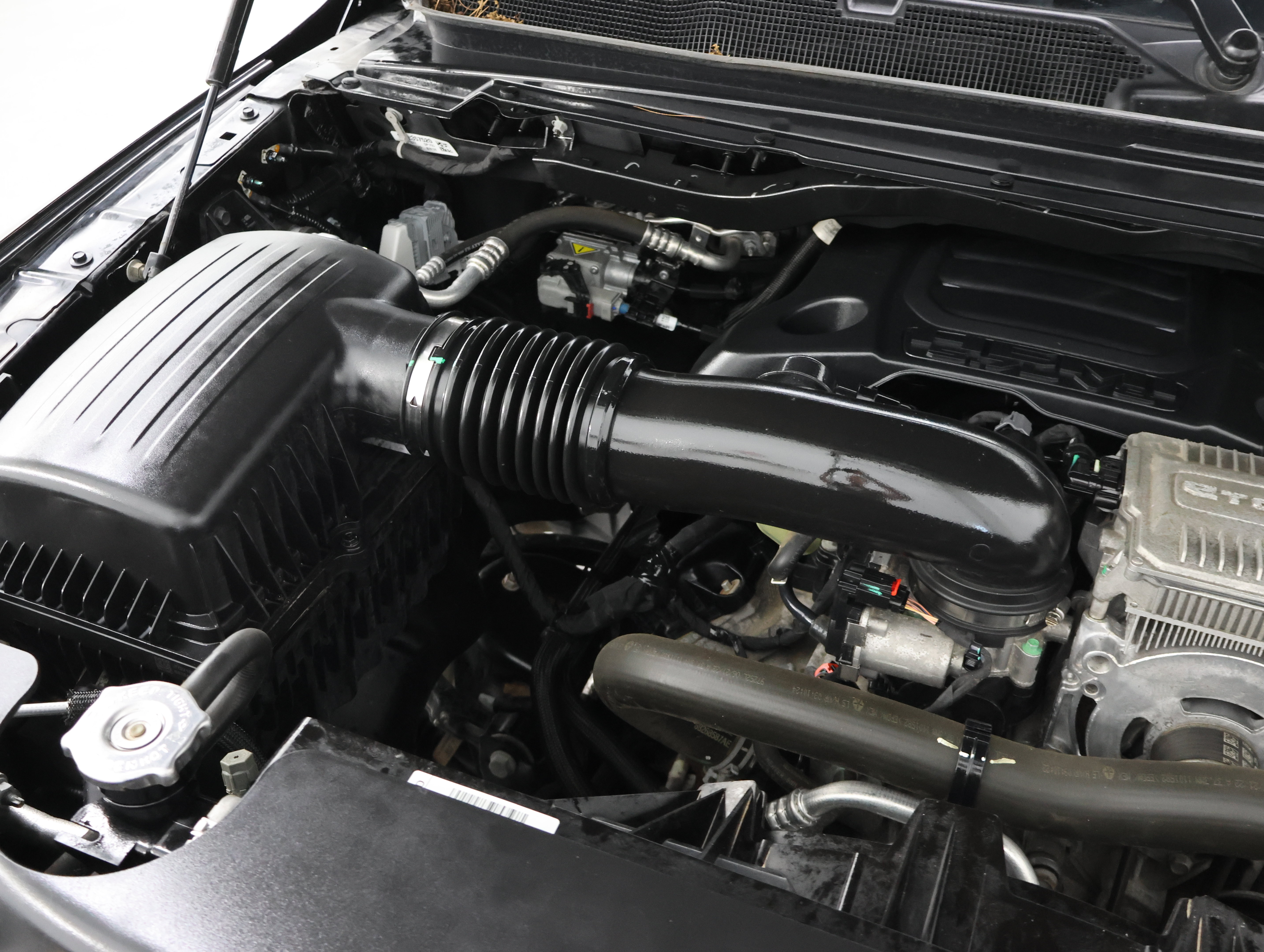 Used 2022 RAM 1500 Laramie AWD/4WD image 19