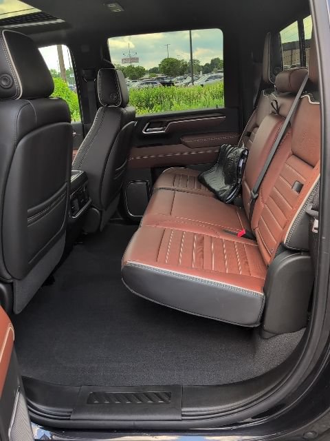Used 2025 GMC Sierra 2500 Denali Ultimate AWD/4WD image 27