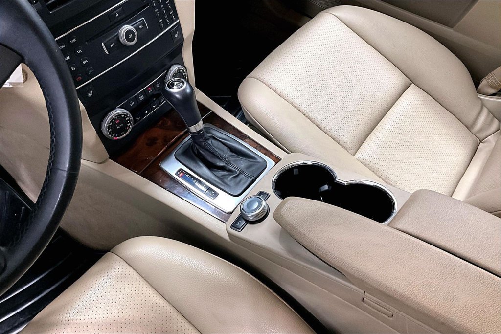 Used 2011 Mercedes-Benz GLK 350 2WD image 16