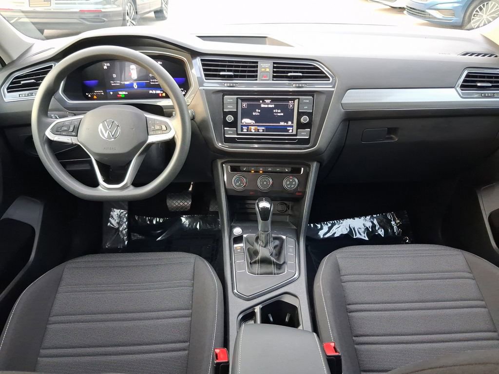 Used 2023 Volkswagen Tiguan S FWD image 9