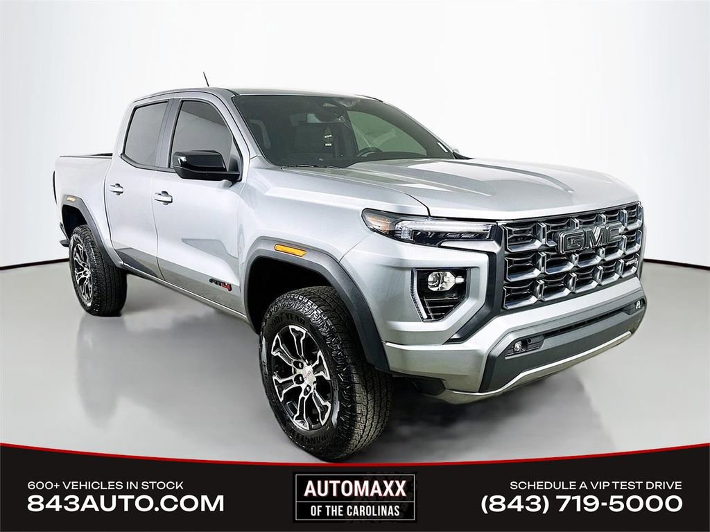 Used 2025 GMC Canyon AT4 image 1