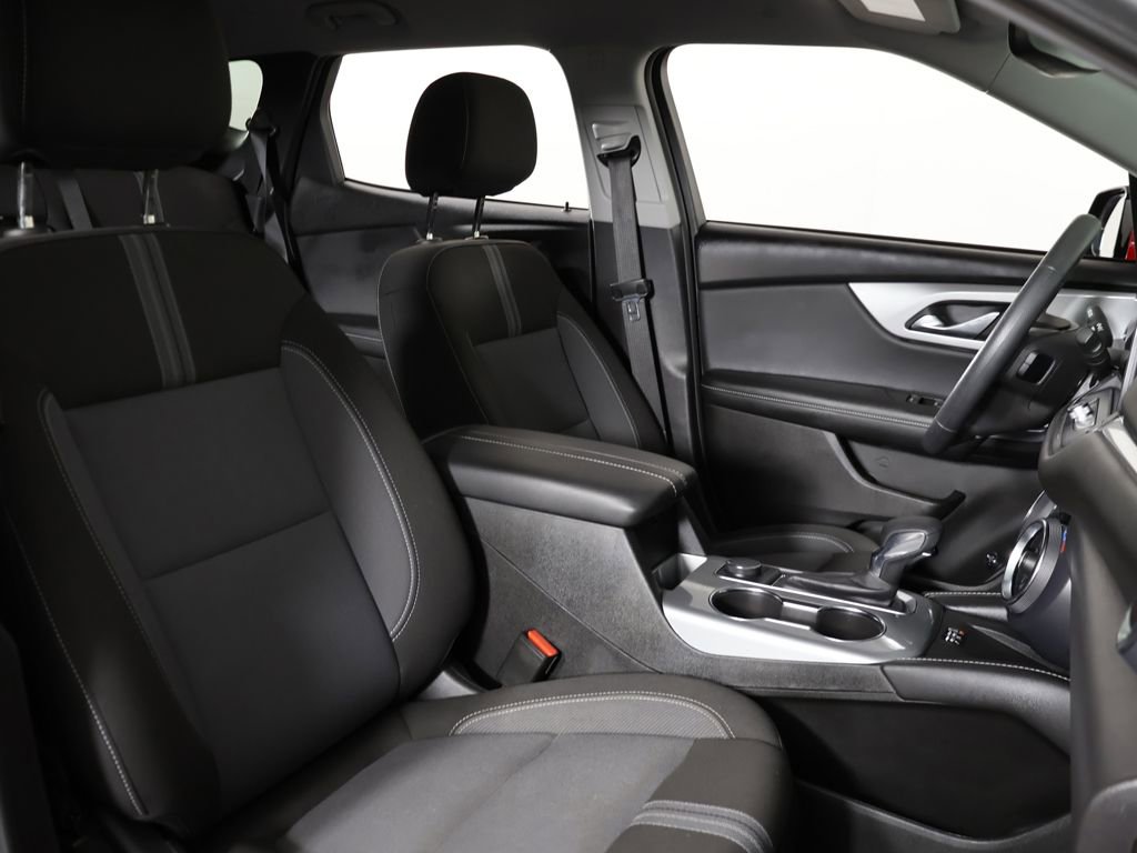 Used 2024 Chevrolet Blazer LT w/ Convenience Package FWD image 30