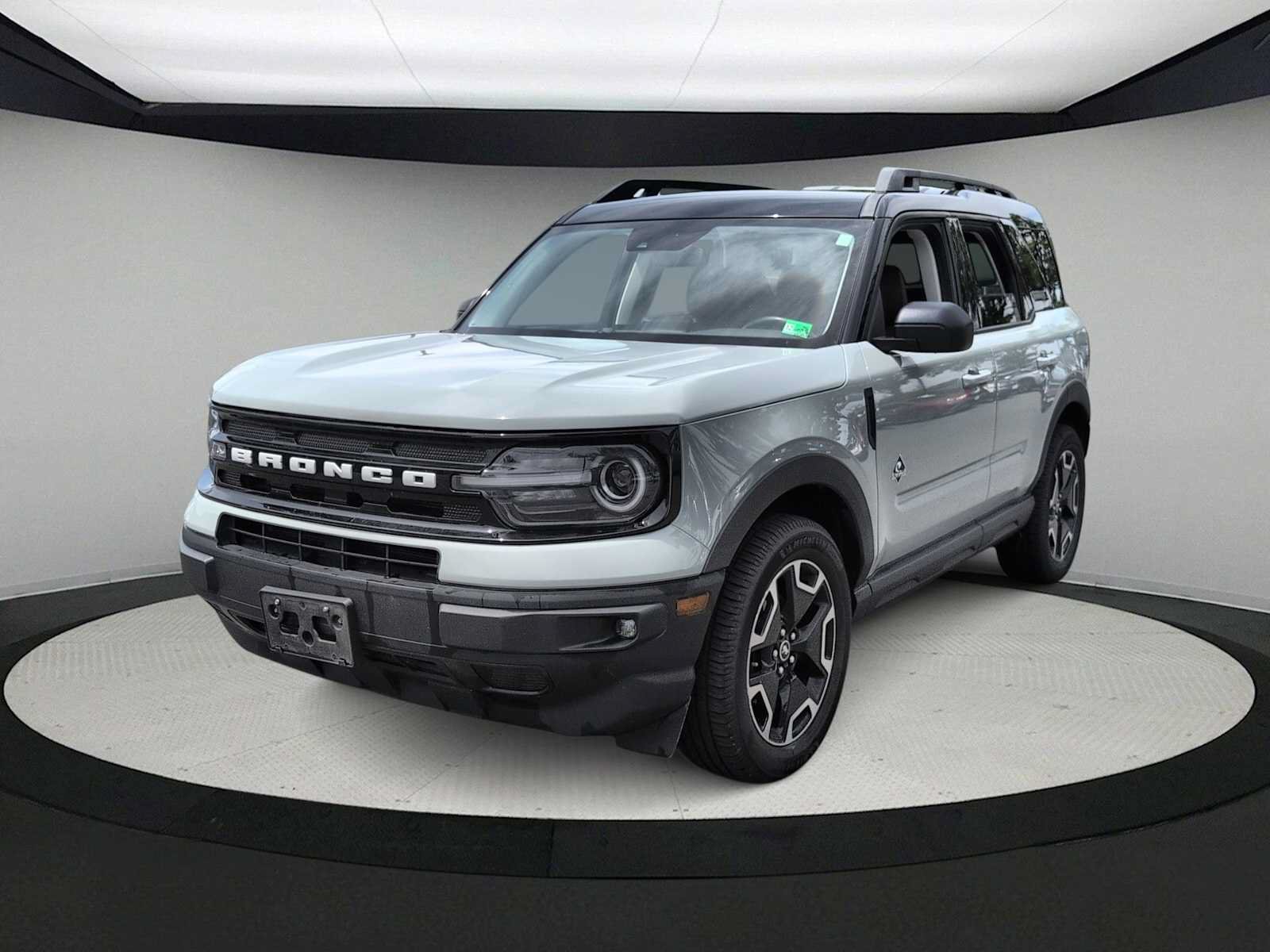 Used 2022 Ford Bronco Sport Outer Banks AWD/4WD image 4