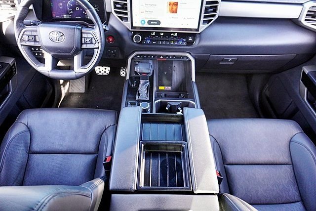 Used 2025 Toyota Tundra Limited w/ TRD Off-Road Package AWD/4WD image 24