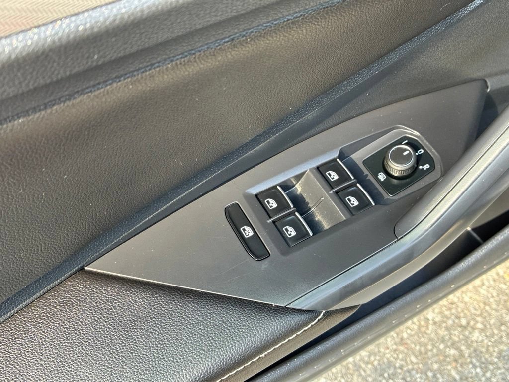 Used 2024 Volkswagen Jetta S FWD image 34