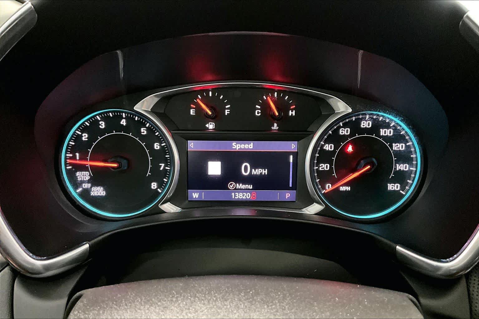 Used 2022 Chevrolet Equinox Premier AWD/4WD image 16