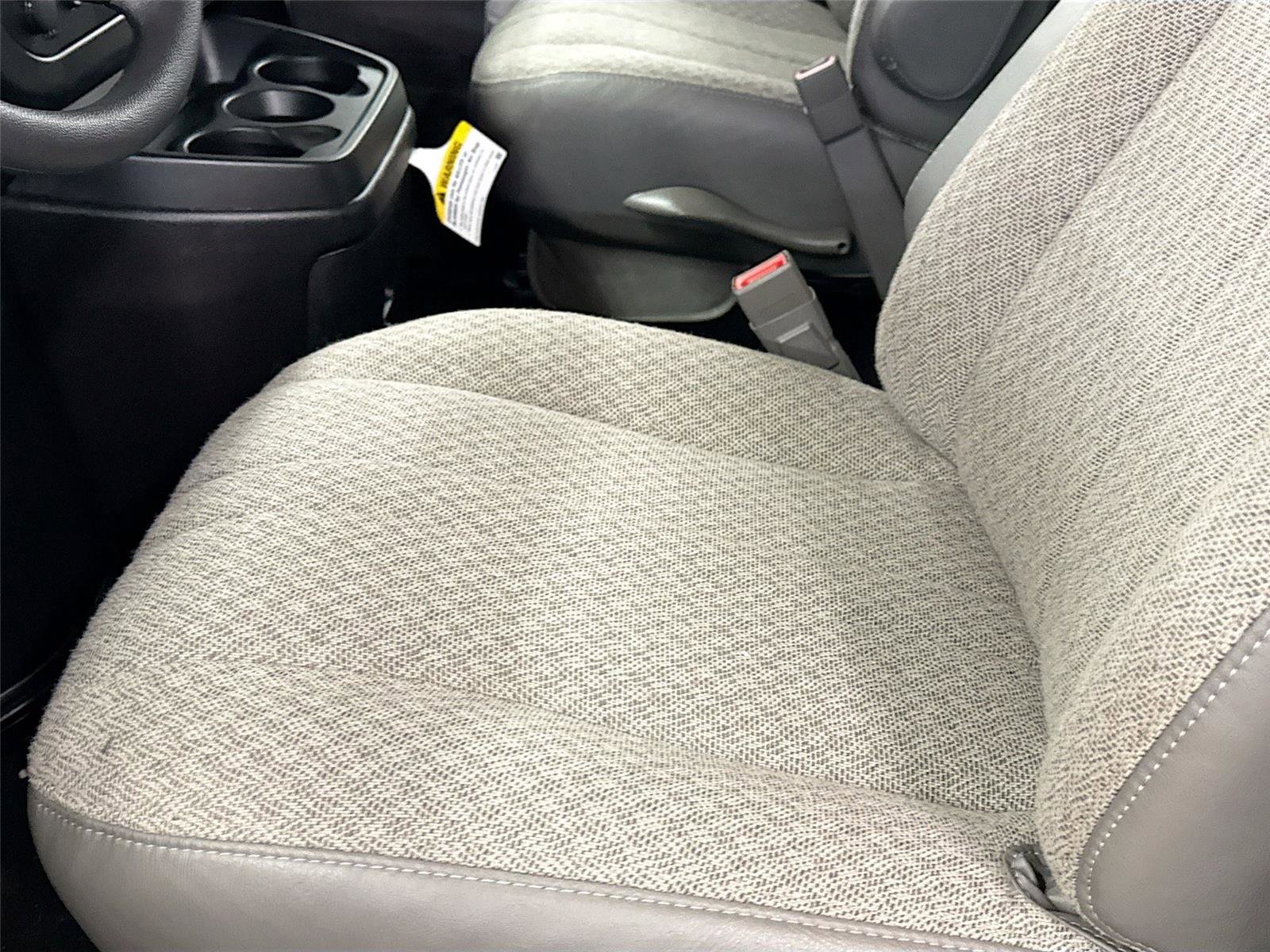 New 2026 GMC Savana 4500 4500 VAN 159 w/ Driver Convenience Package image 12