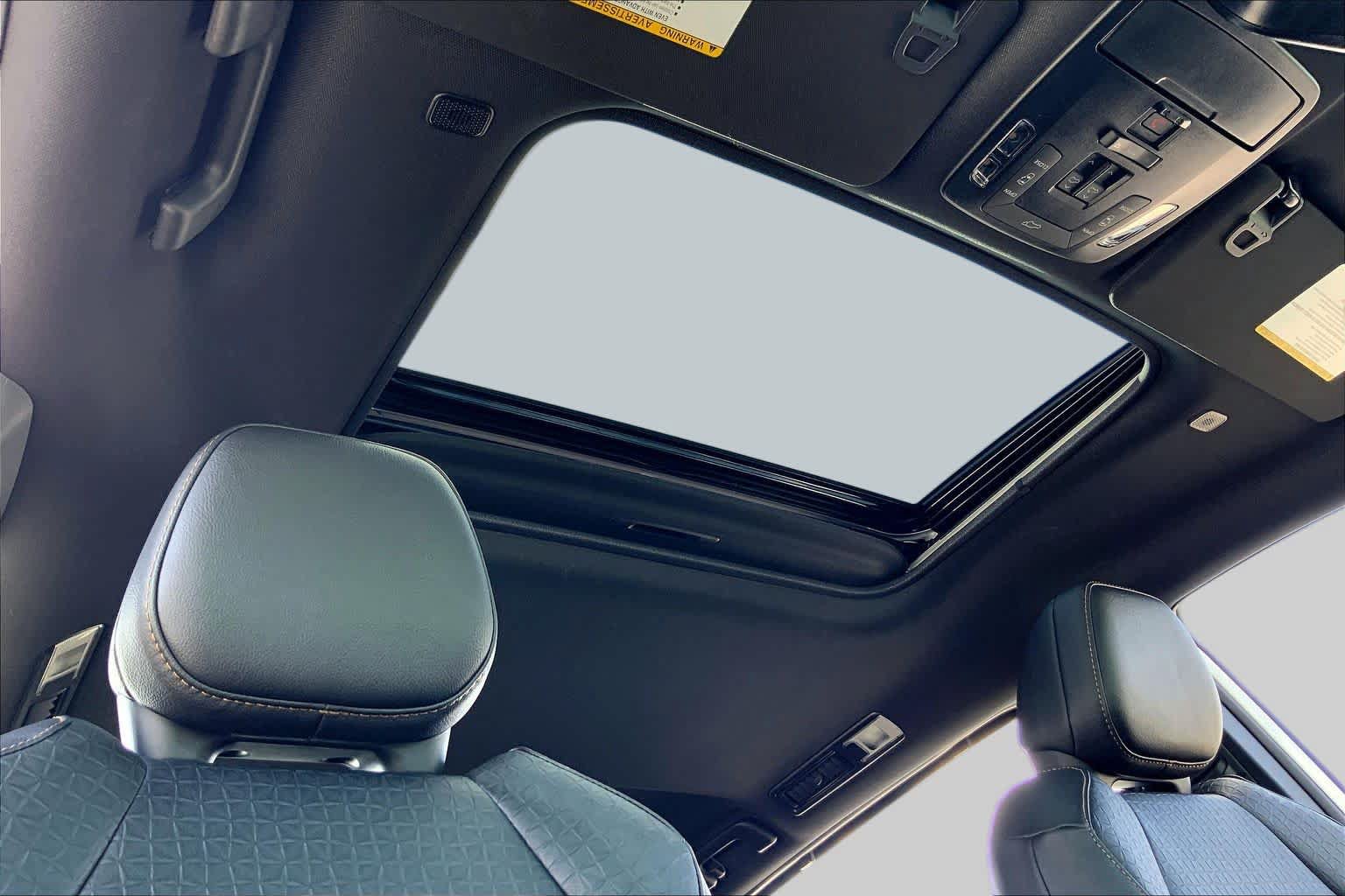 Certified 2026 Toyota Sienna XLE Woodland Edition AWD/4WD image 14