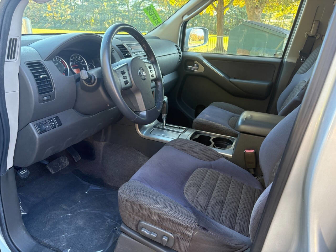 Used 2007 Nissan Pathfinder SE w/ SE Premium Pkg image 14