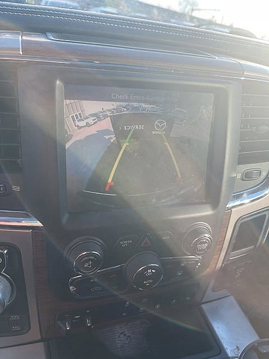 Used 2016 RAM 1500 Laramie w/ Convenience Group image 19