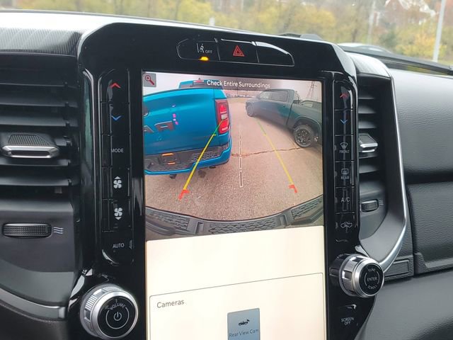 New 2026 RAM 1500 4x4 Crew Cab image 11
