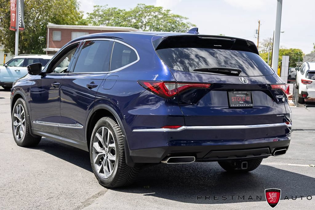 Used 2023 Acura MDX w/ Technology Package AWD/4WD image 16