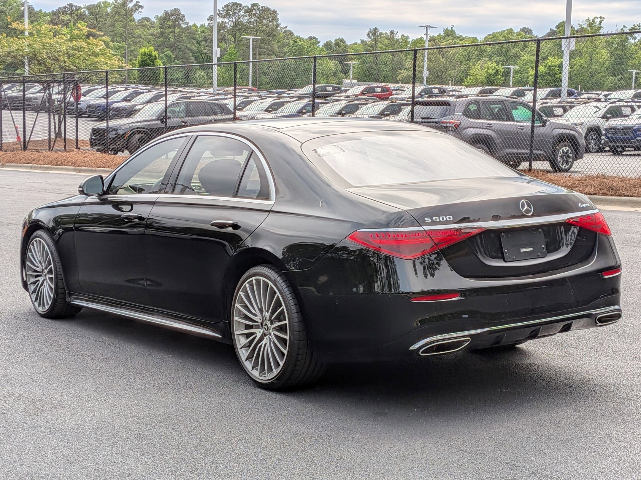 Used 2023 Mercedes-Benz S 500 4MATIC w/ AMG Line image 8