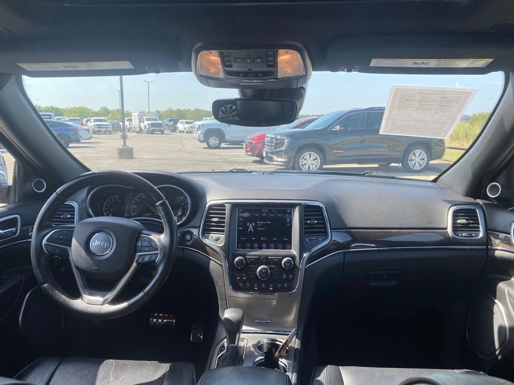 Used 2018 Jeep Grand Cherokee Overland RWD image 15