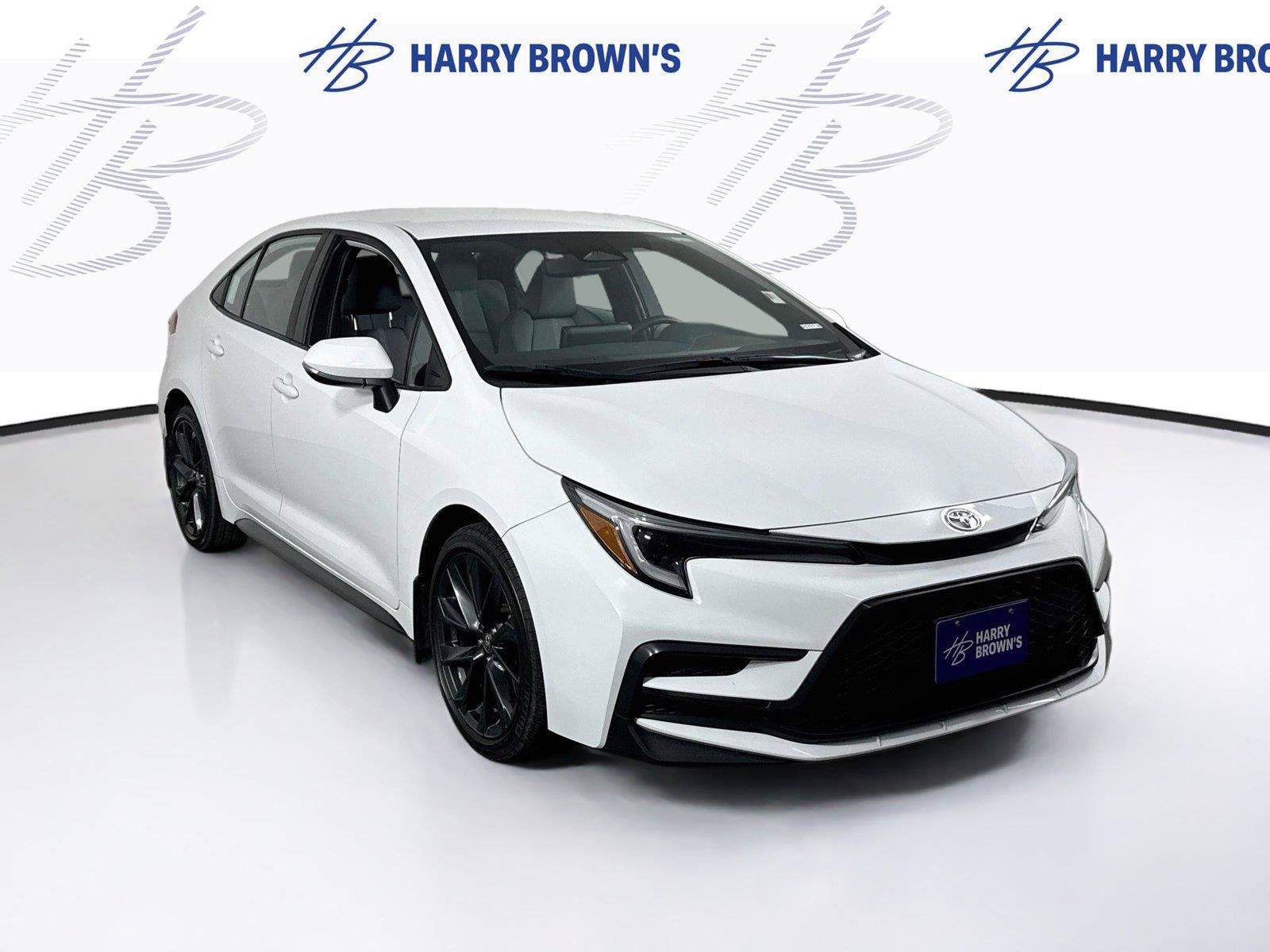 Used 2023 Toyota Corolla SE w/ Carpet Mat Package (TMS) FWD image 24