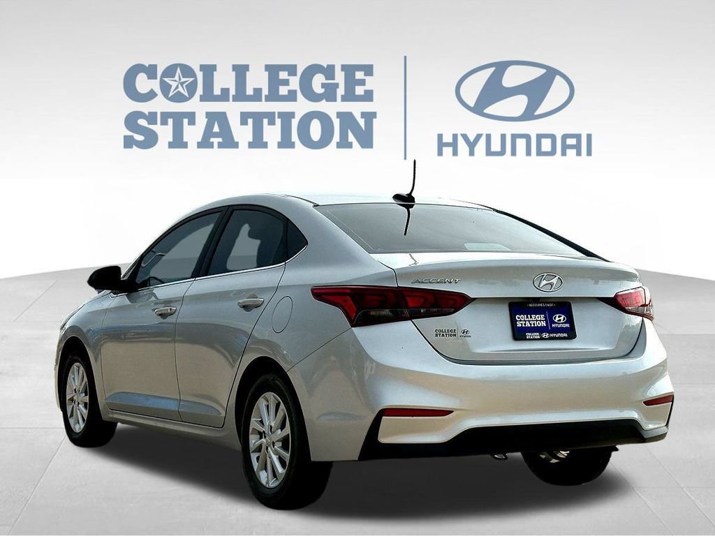 Used 2022 Hyundai Accent SEL w/ Cargo Package FWD image 8