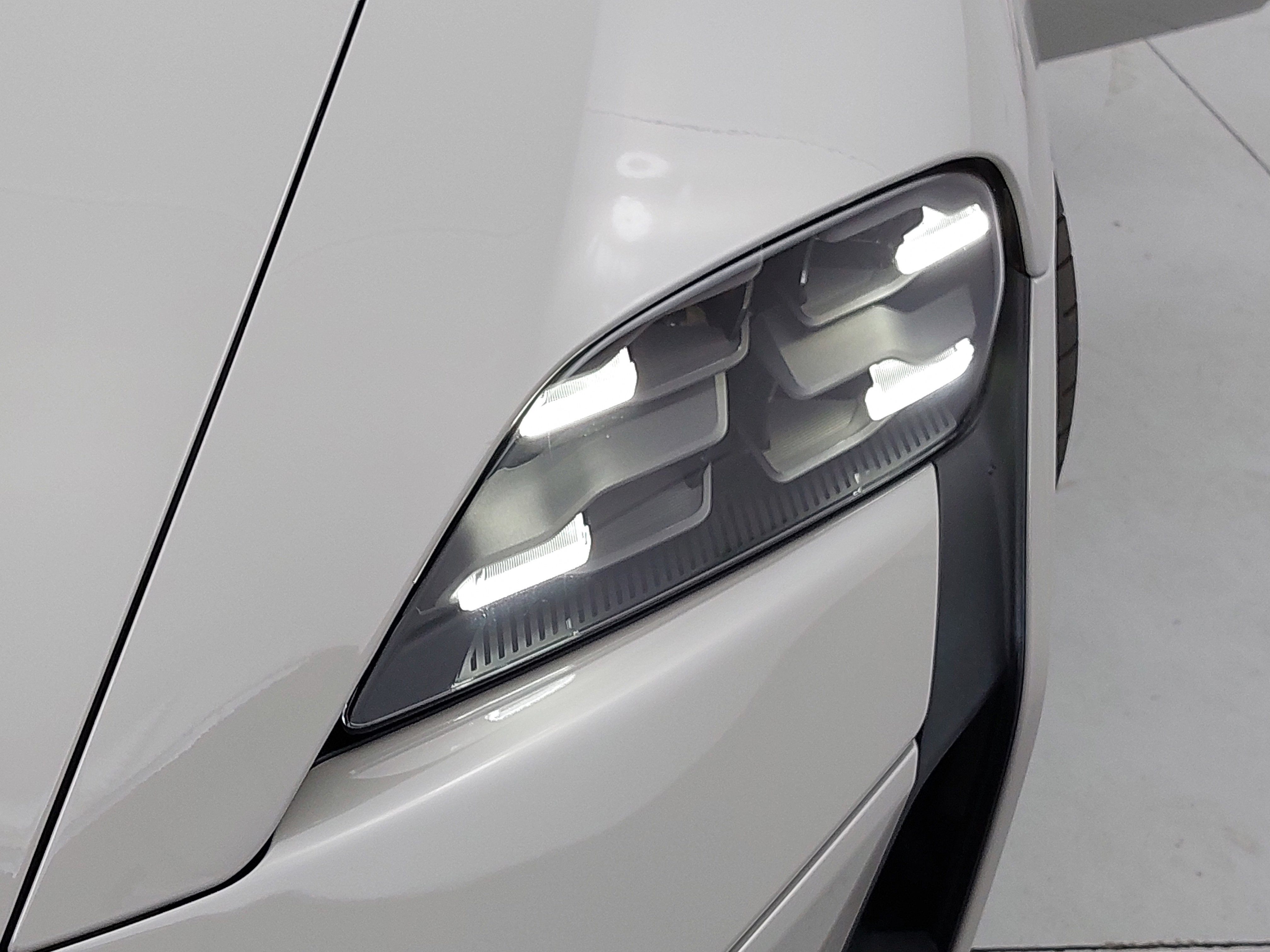 New 2025 Porsche Taycan Turbo S image 33