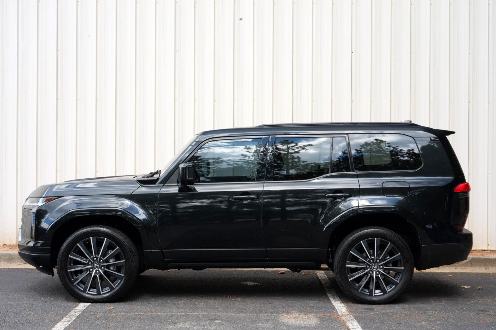 Used 2024 Lexus GX 550 w/ Cold Area Package AWD/4WD image 53