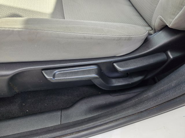 Used 2021 Honda HR-V LX image 15