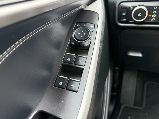 Used 2023 Ford Explorer Limited w/ Equipment Group 301A image 22