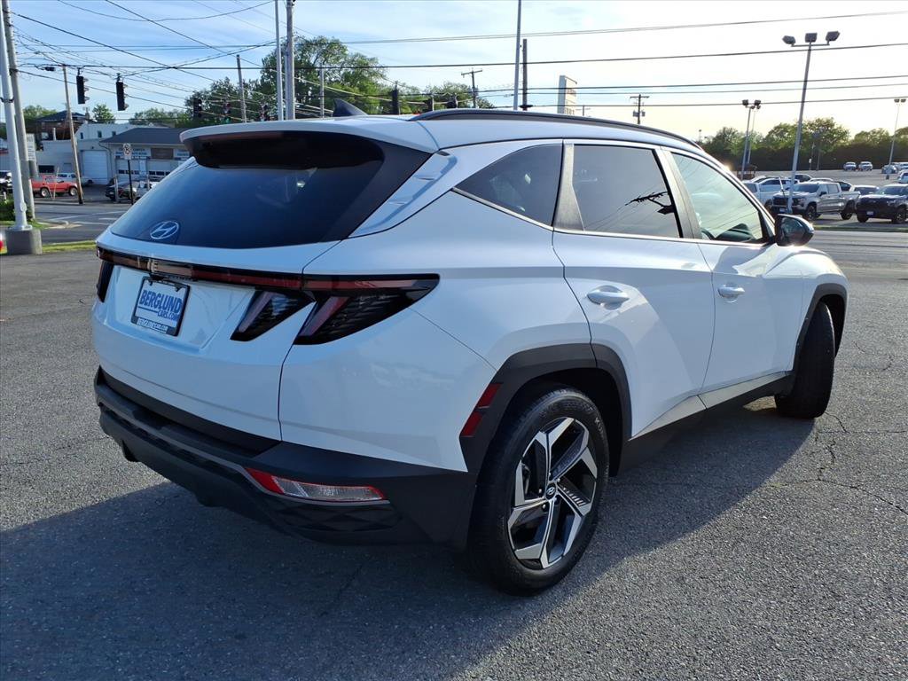 Used 2023 Hyundai Tucson SEL w/ Convenience Package FWD image 4