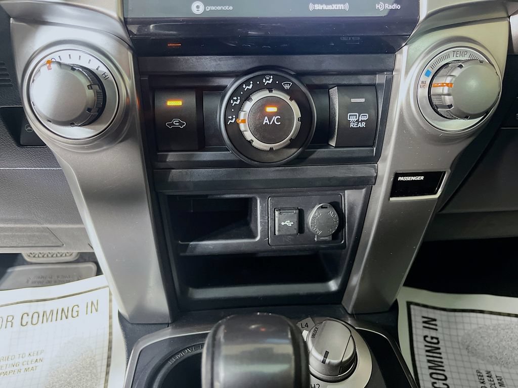 Used 2024 Toyota 4Runner SR5 Premium w/ Moonroof Package AWD/4WD image 22