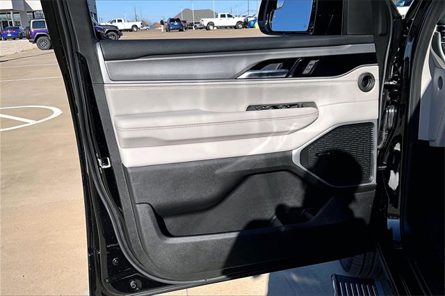 New 2025 Jeep Wagoneer Series II image 10