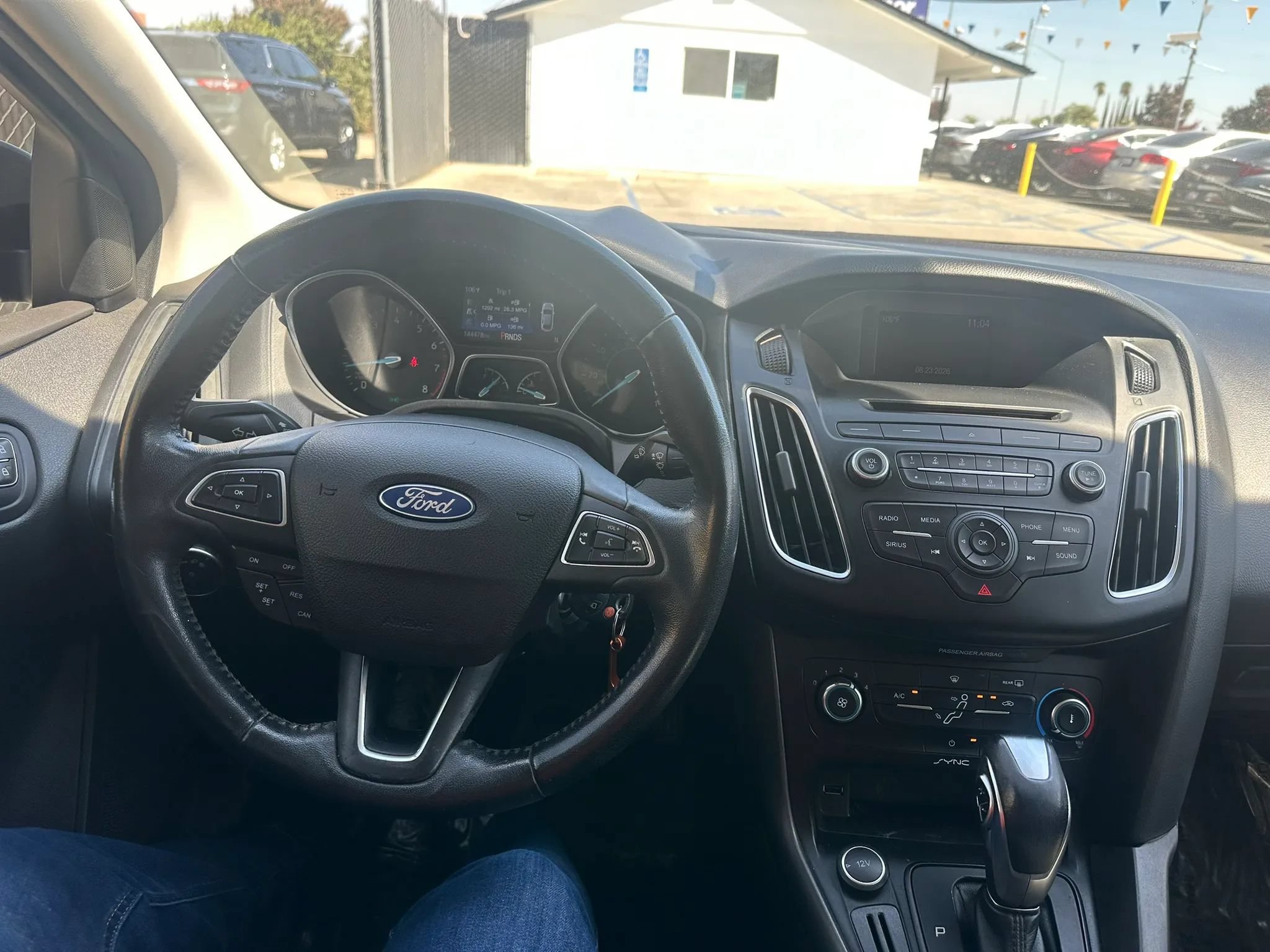 Used 2016 Ford Focus SE w/ Equipment Group 201A FWD image 34