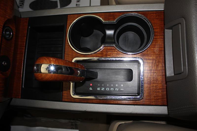 Used 2008 Ford Expedition Eddie Bauer image 23