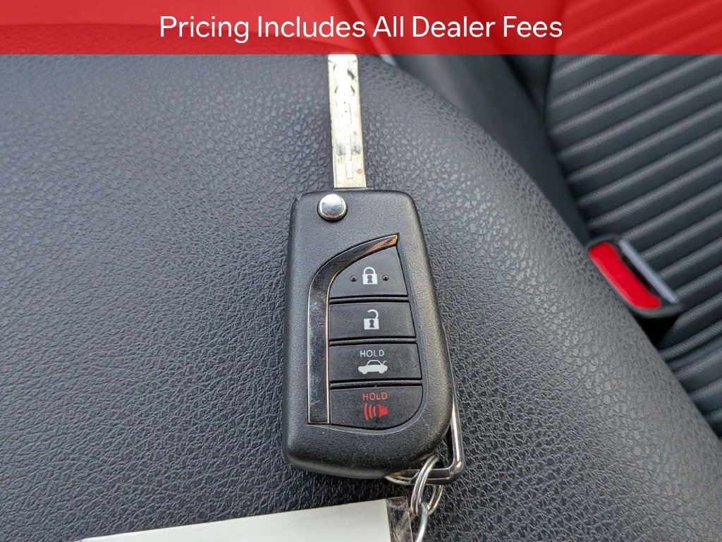 Used 2024 Toyota Camry SE FWD image 28