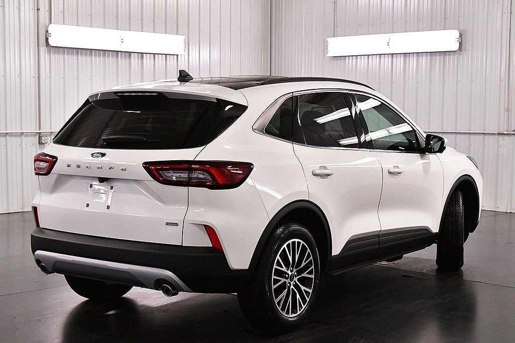 New 2025 Ford Escape SE w/ PHEV Premium Package image 7