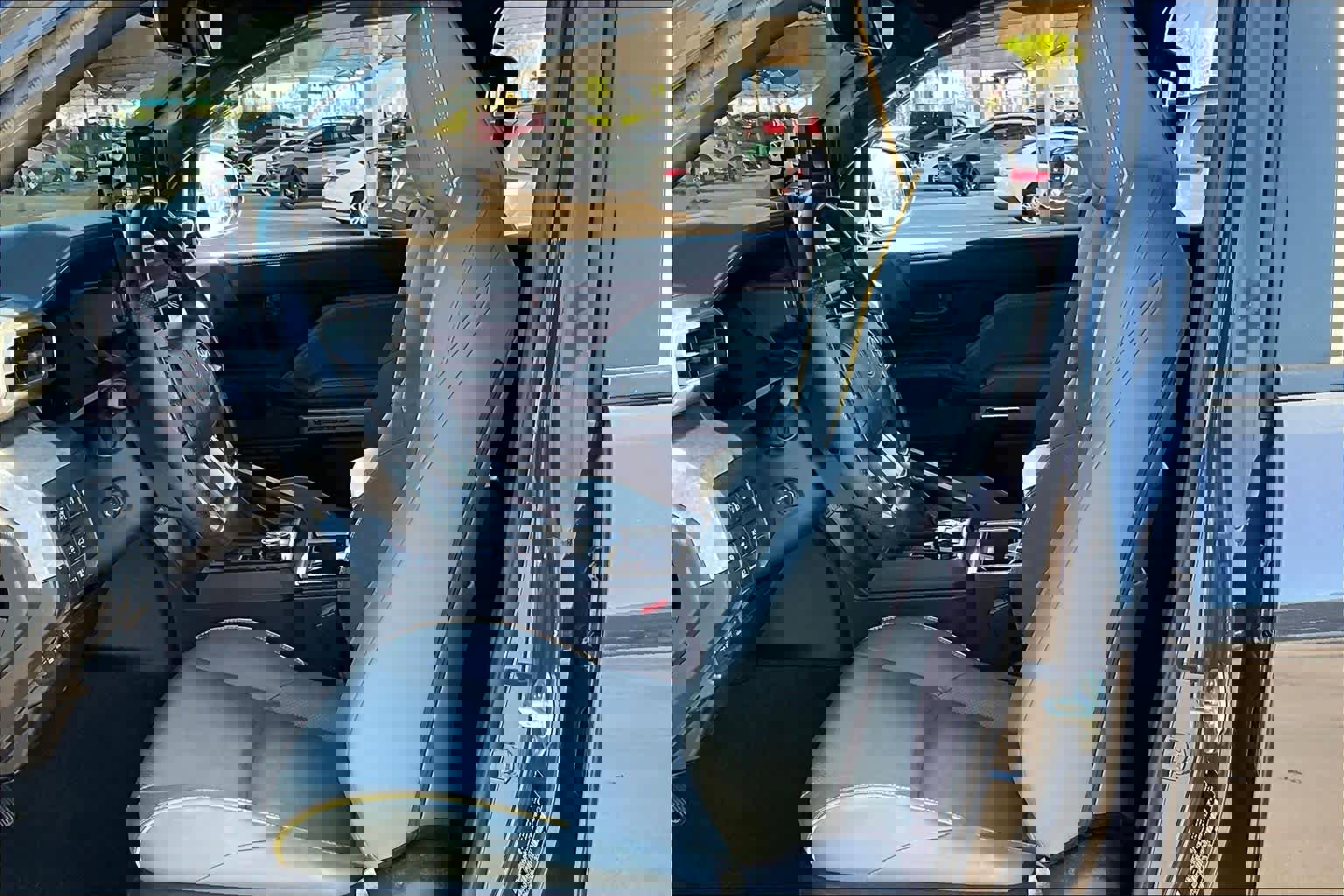 Used 2025 Toyota 4Runner Trailhunter image 8