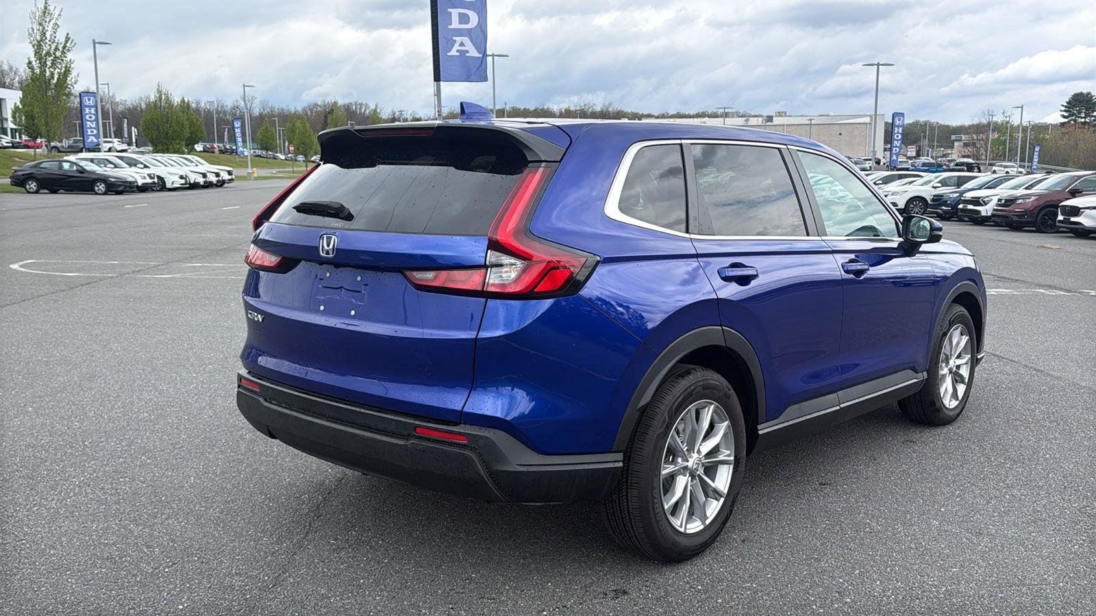 Used 2023 Honda CR-V EX-L image 6