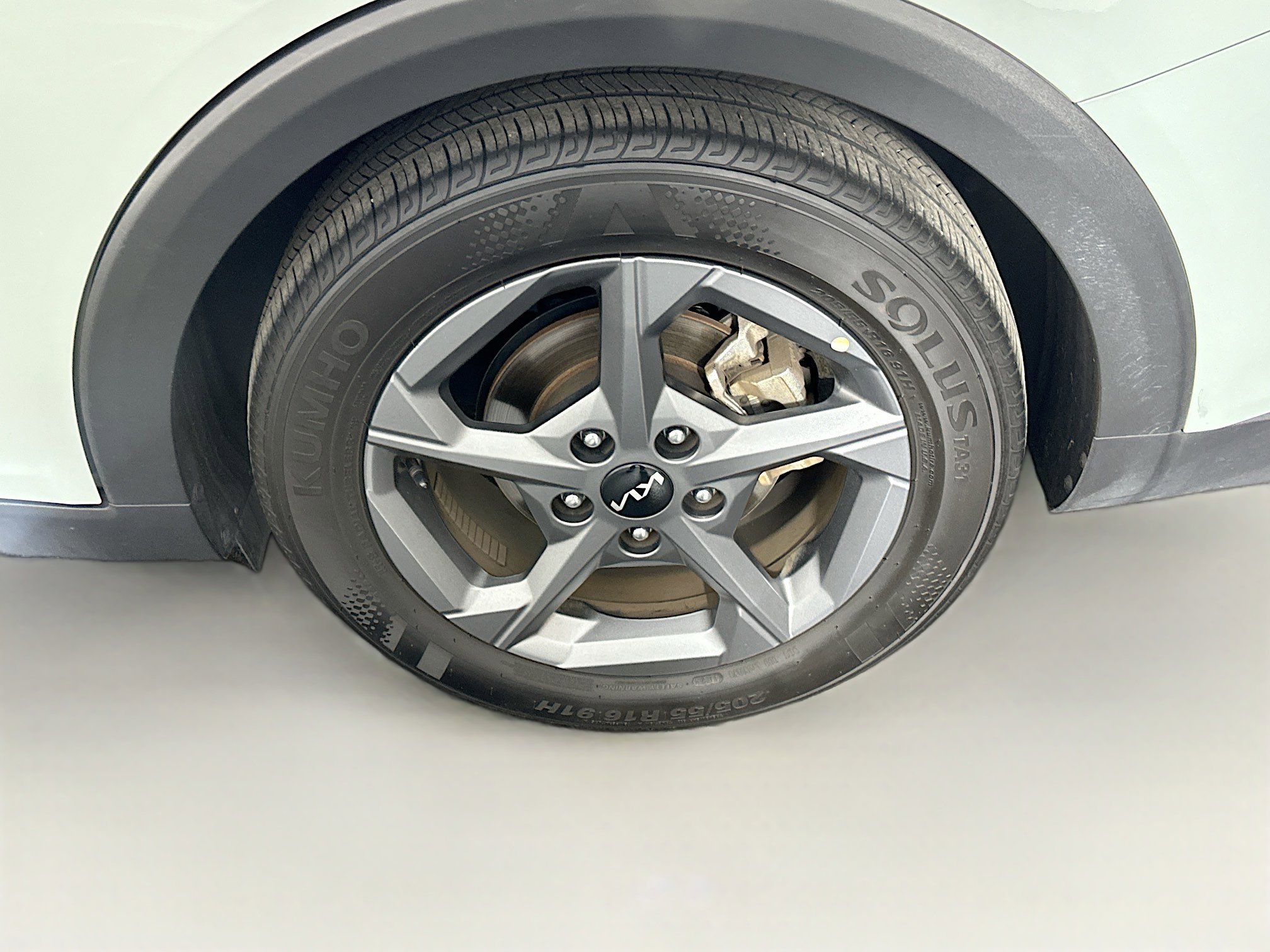 Used 2025 Kia K4 LXS image 11