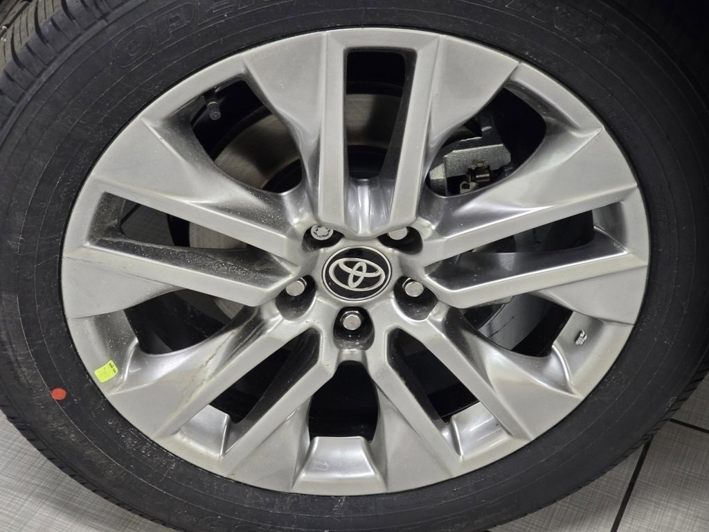 New 2025 Toyota RAV4 XLE Premium image 12