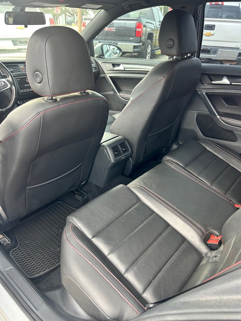 Used 2016 Volkswagen GTI Autobahn w/ Lighting Package (SEL) image 10