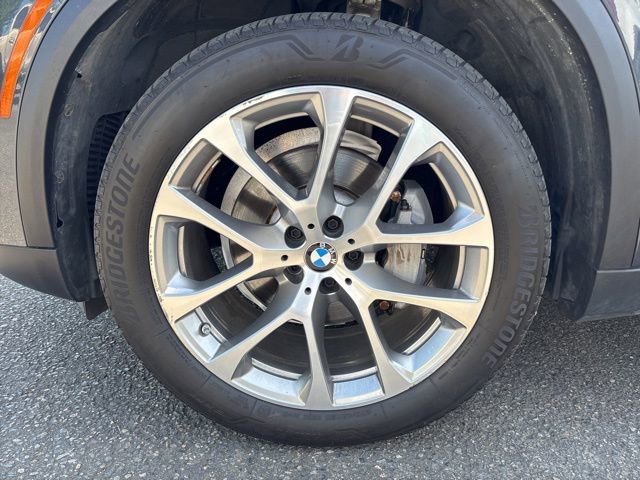 Used 2022 BMW X5 xDrive40i AWD/4WD image 12